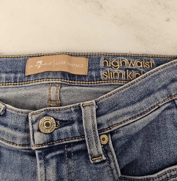 7 For All Mankind High Rise Straight Leg Flared Studded Blue Jeans 26 Preowned - Picture 8 of 10